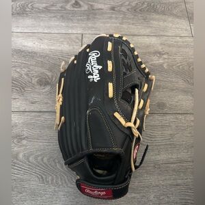 Rawlings Black and Red Leather Baseball Glove